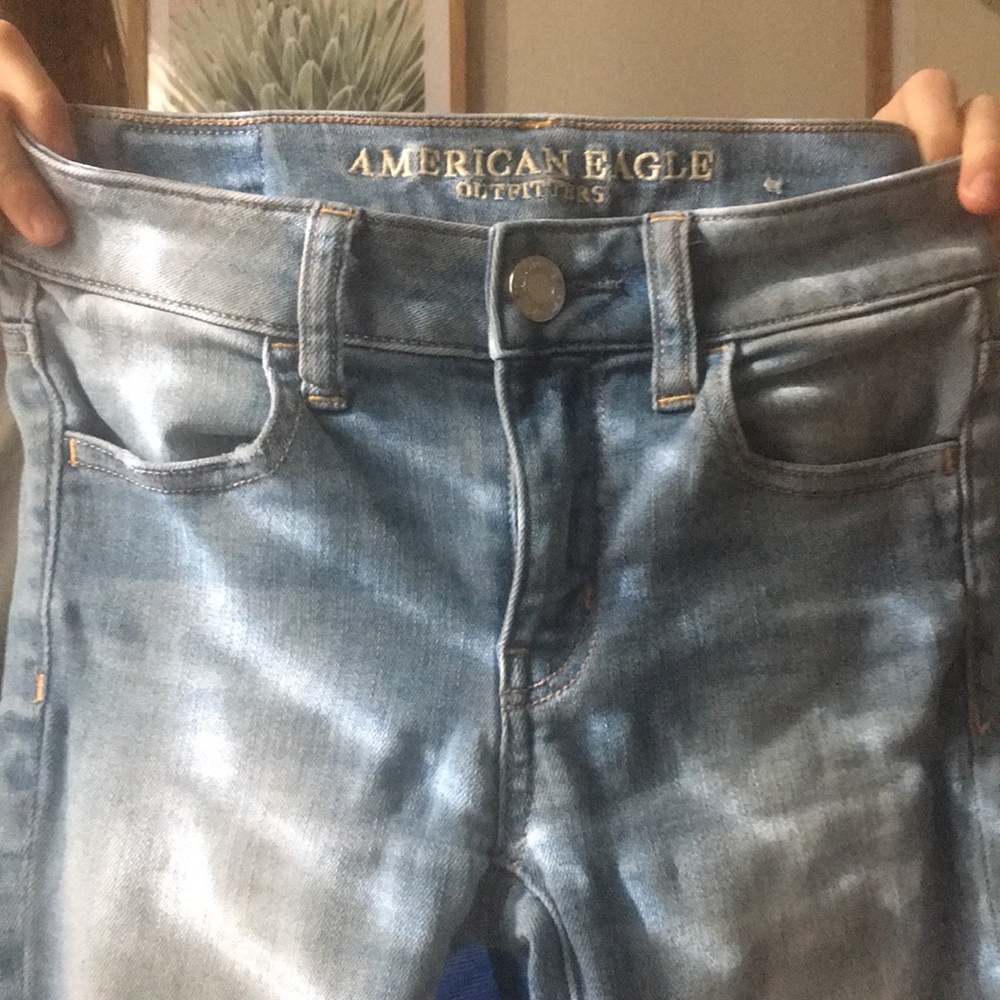 American eagle light jeans